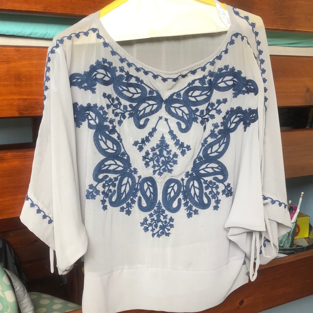 Fun flowy shirt